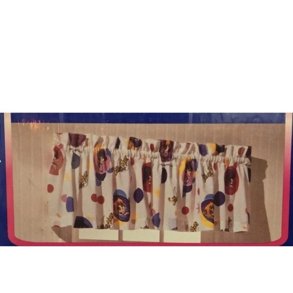 VTG Sailor Moon Window Valance 84